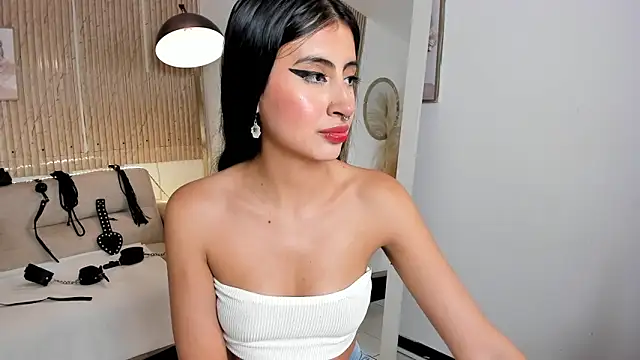 RACHEL EV online show from November 21, 5:53 am