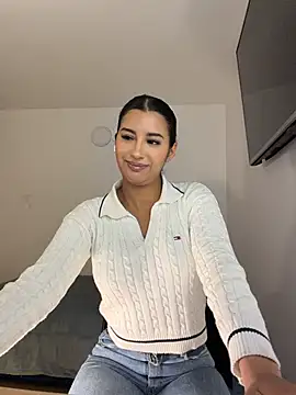 Kimm khalifa online show from June 8, 1:12 am