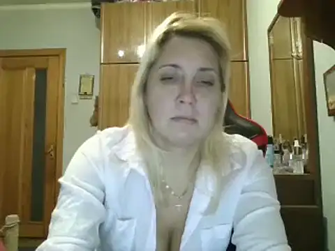 IrinaB1 online show from November 13, 3:11 pm