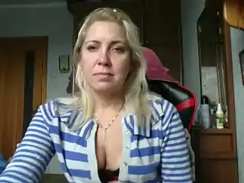 IrinaB1 online show from October 9, 7:23 am