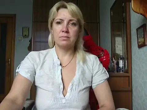IrinaB1 online show from June 22, 6:32 am