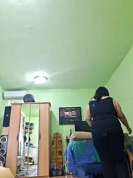 SexyNicool35 online show from June 12, 4:53 am