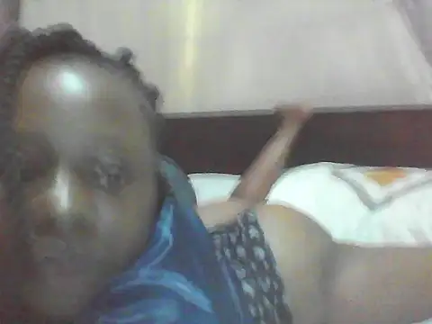 EBONYVANILLA02 online show from June 20, 5:33 am