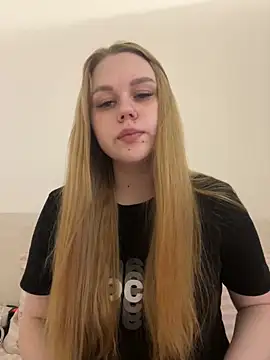 Marylallka5 online show from June 22, 10:29 pm