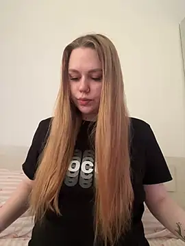 Marylallka5 online show from June 20, 2:31 pm