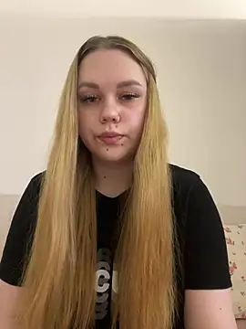 Marylallka5 online show from June 30, 8:08 pm