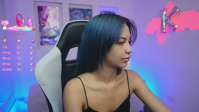 KayraOwen online show from November 7, 11:49 am