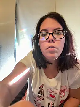 Snapshot of Hotmess_express420 chatting on October 5, 1:16 pm Hotmess express420 online show from October 5, 1:16 pm
