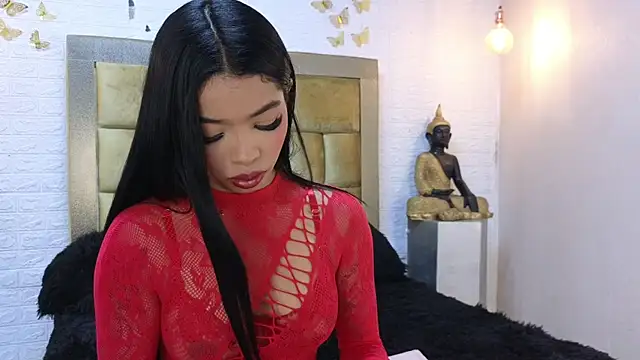 ximenawilliamss online show from April 25, 7:00 pm