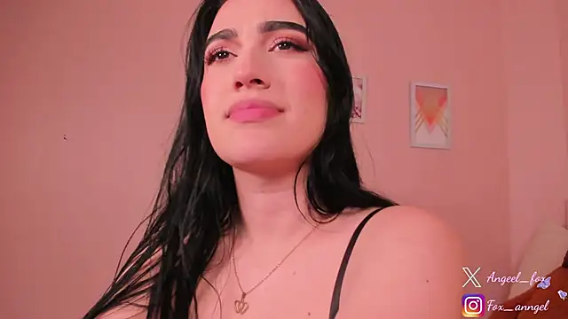 angeel fox online show from December 2, 7:43 am