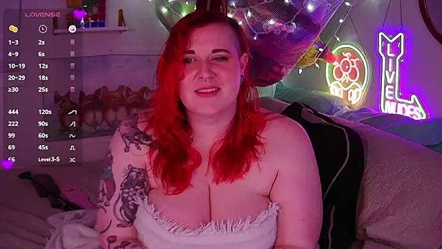 opalreigning online show from September 10, 7:08 am