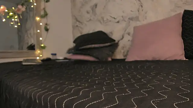 Bella desi  online show from October 8, 1:26 pm