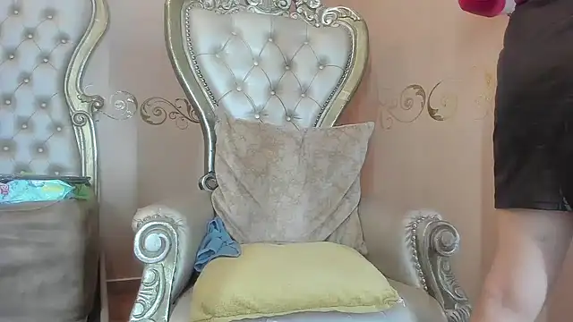 Celeste Baker  online show from July 29, 12:49 pm