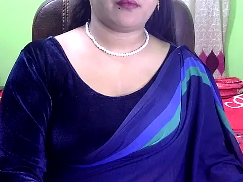 BengaliQueenStar online show from September 13, 5:32 pm
