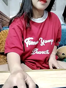 cream1299 online show from February 24, 9:13 pm