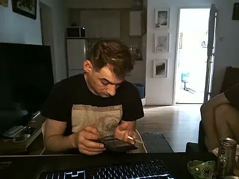 mihaimichael online show from May 3, 10:51 am