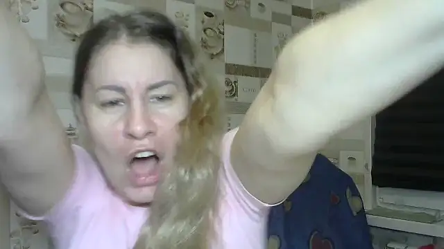 TherestlessKitty online show from January 18, 10:39 pm