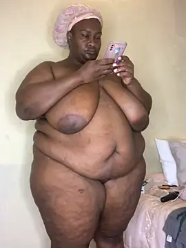 bustytitsxxx online show from June 27, 8:15 am