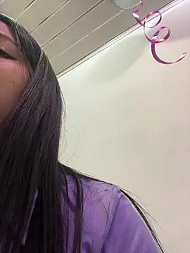  luna torres online show from February 10, 4:04 am