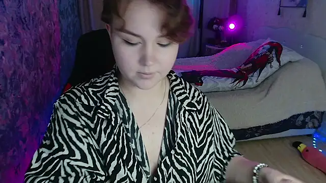 Jenny Fox online show from July 4, 5:14 am