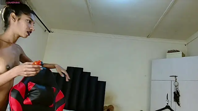 Silkylicious online show from March 7, 1:01 am