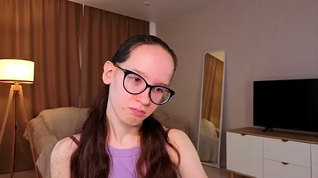 BettyBrowni online show from June 30, 4:28 pm