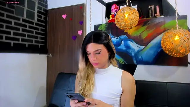 victoria aleia  online show from July 30, 11:16 pm