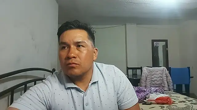 ferchoDC78 online show from May 2, 5:22 am