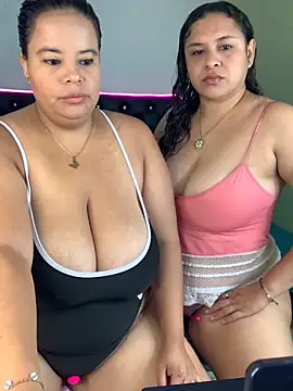 twocurvylatins online show from May 14, 9:59 am