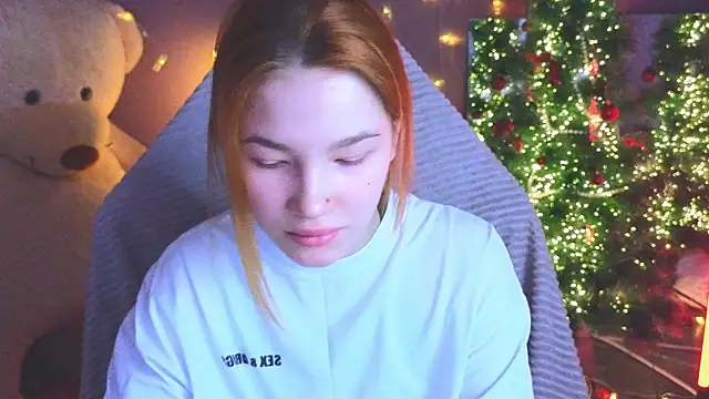 erikabrian online show from December 18, 9:47 am