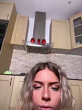 maddisonblush online show from September 21, 4:38 pm