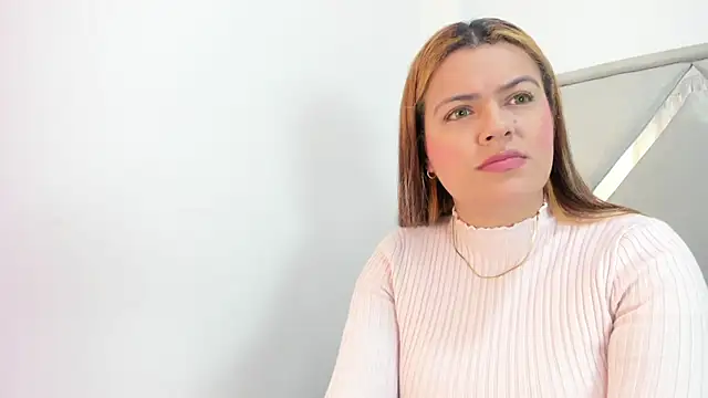 Alexandra Torress online show from February 4, 12:41 pm