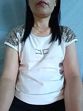 Asian girl13 online show from June 15, 8:25 am