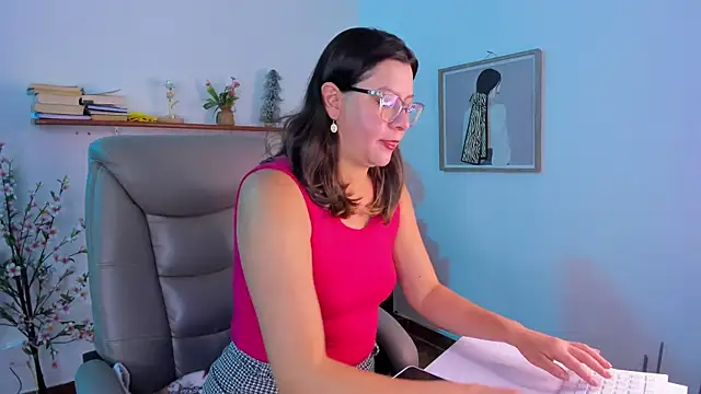 Chanelll Taylorr  online show from July 29, 12:05 pm