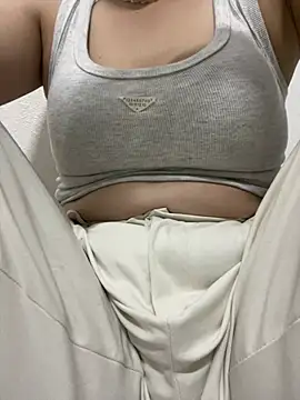 Milk Mom99 online show from July 8, 8:05 am