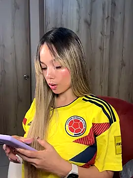 nakary00 online show from October 12, 1:08 am