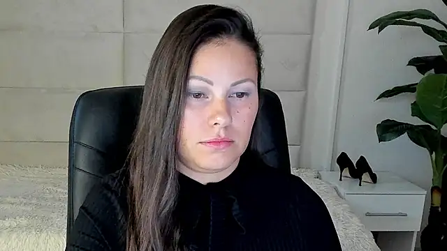Snapshot of Dana__dom chatting on September 18, 12:53 am Dana dom online show from September 18, 12:53 am