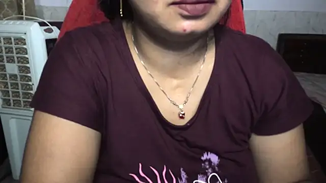 Sapna choudhary1 online show from May 12, 11:33 pm