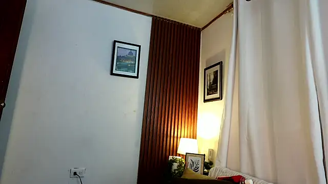angeli sexi online show from August 1, 1:40 am