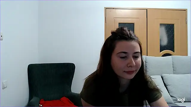 VioletaFlower7 online show from October 5, 5:40 pm