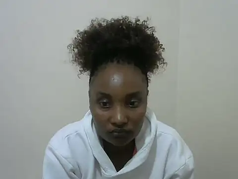 StacyGee24 online show from October 4, 5:13 am