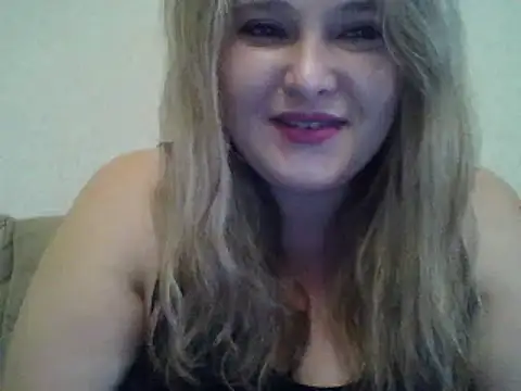 ParisMimi online show from December 17, 9:46 am