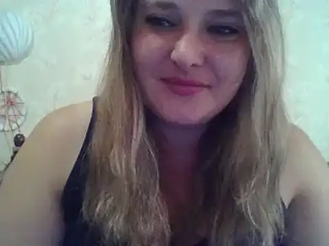 ParisMimi online show from September 26, 7:39 am