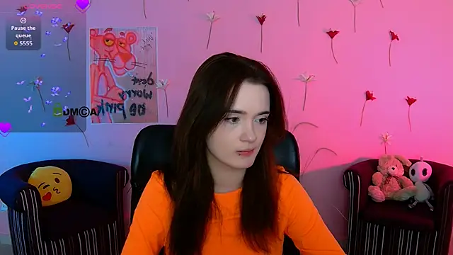 liana kisses online show from April 28, 2:49 am