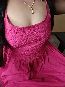 Lusty-couplee online show from May 15, 7:22 am