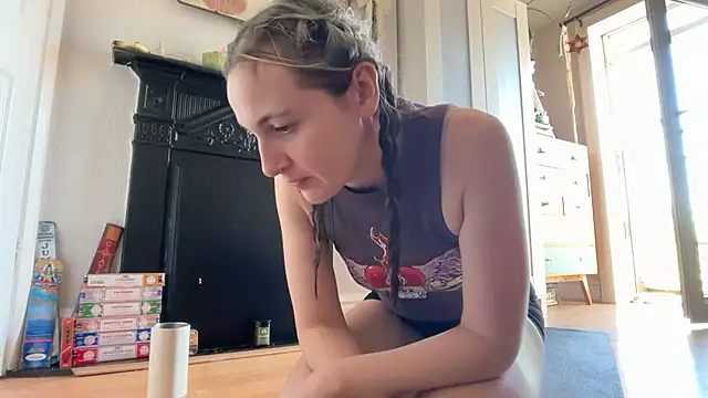 Littlelolo60 online show from April 30, 11:37 am