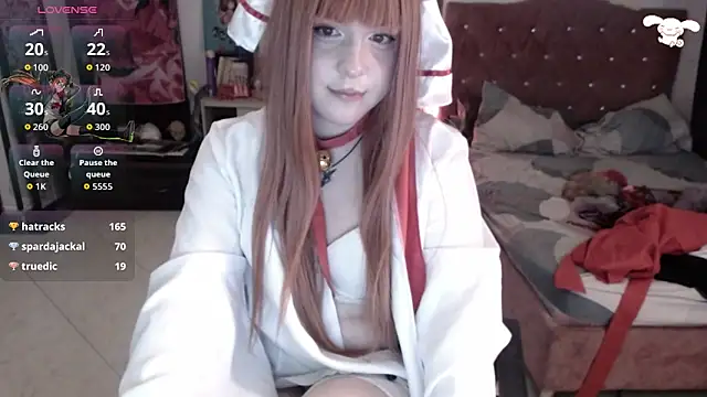 Avril2001 online show from June 18, 9:14 am