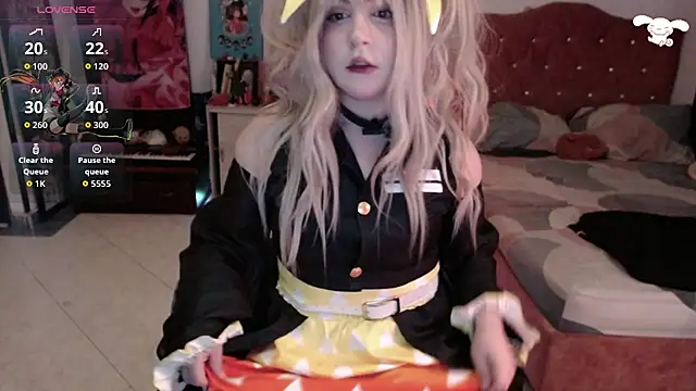 Avril2001 online show from July 19, 4:15 am