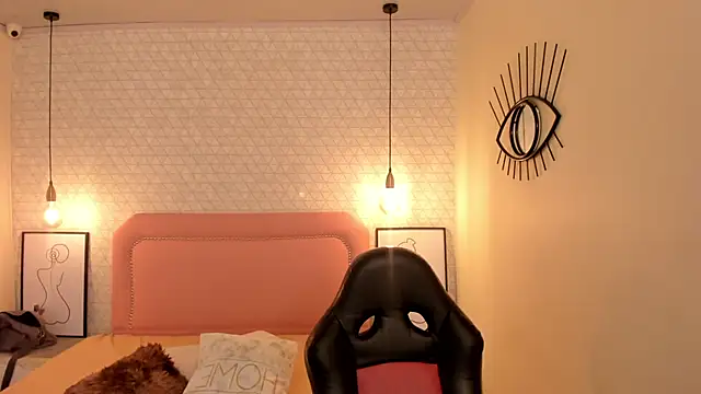 Kittytimberlake online show from November 5, 12:21 pm