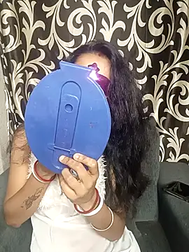 REVA DARLING online show from June 14, 12:05 pm